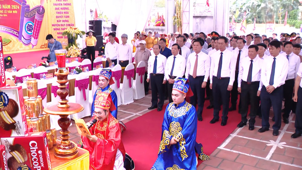 Tổ chức lễ hội tôn vinh Nhà sử học Lê Văn Hưu - ảnh 1