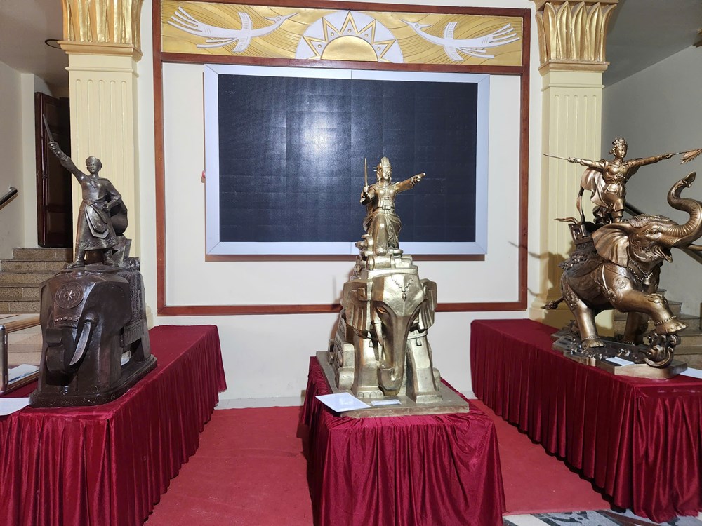 Trưng bày lấy ý kiến Nhân dân về mẫu phác thảo Tượng đài Bà Triệu - ảnh 3