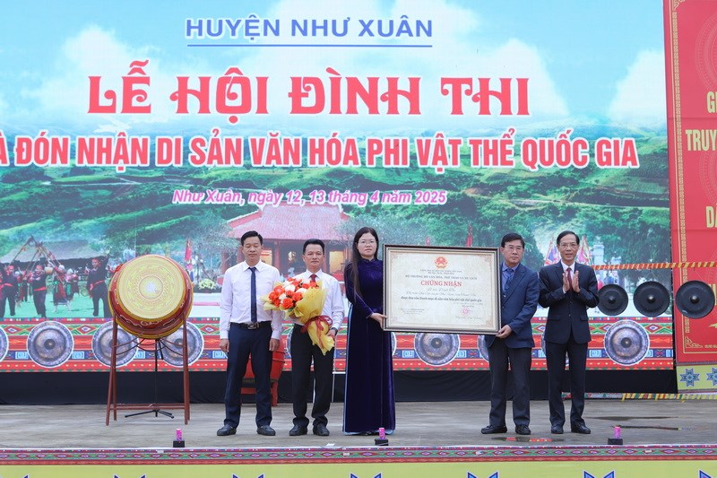 Đón Bằng công nhận Lễ hội Đình Thi là Di sản văn hóa phi vật thể quốc gia - ảnh 1