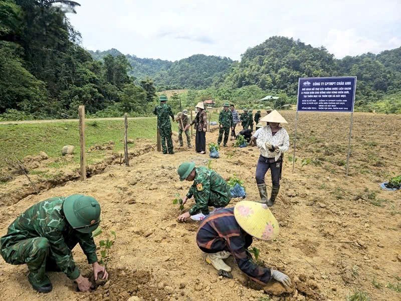 Đồn Biên phòng Bát Mọt bám dân, vững tuyến đầu Tổ quốc - ảnh 2