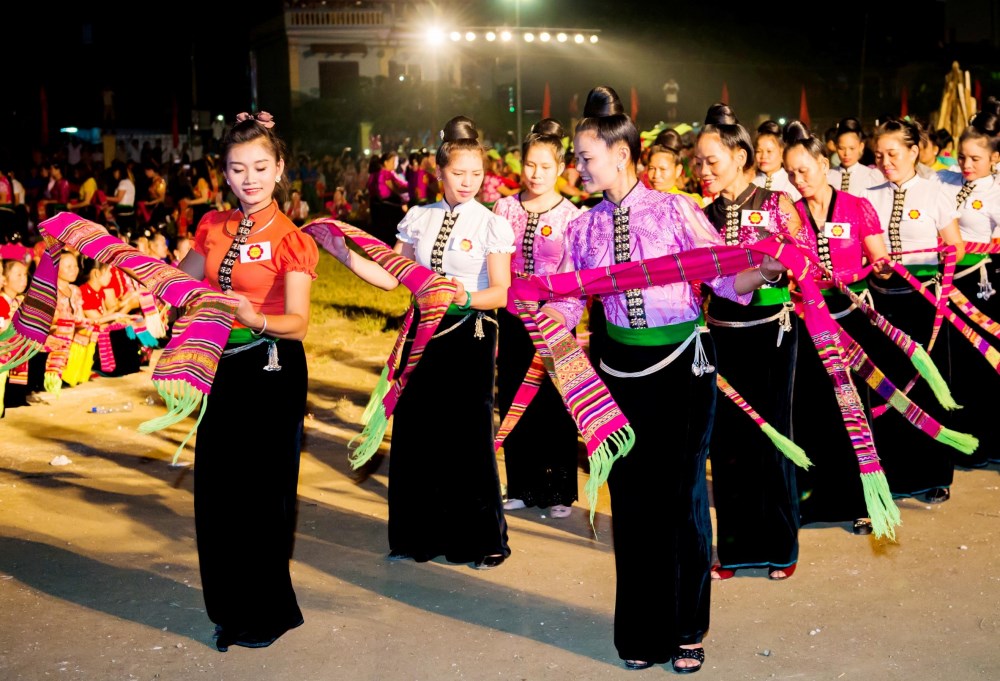 Xòe Thái – Vũ điệu kết nối cộng đồng nơi non cao xứ Thanh - ảnh 1