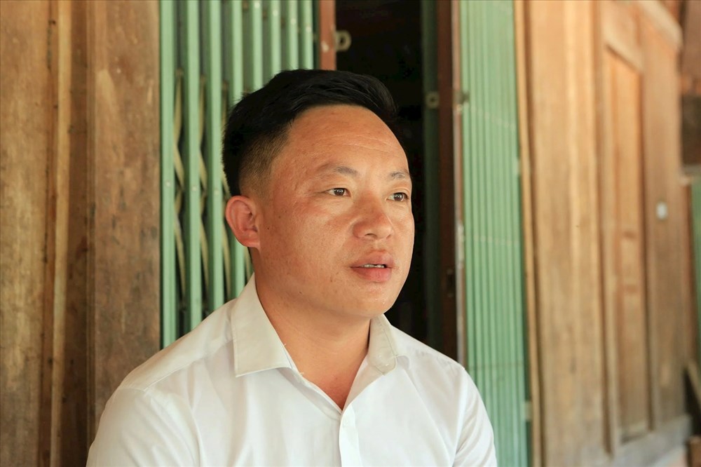 “Khổ cũng phải cho con đến trường” – câu chuyện đời từ rừng sâu Tà Cóm - ảnh 3