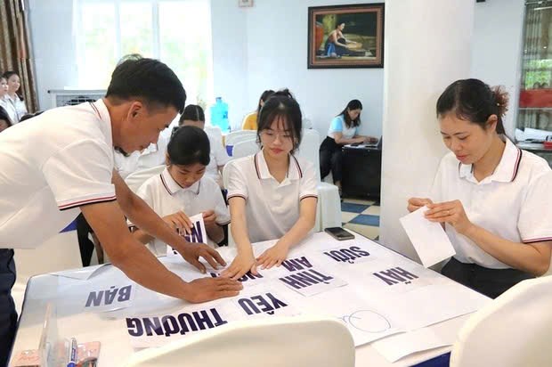 Liên hoan Gia đình nữ công nhân hạnh phúc tiêu biểu - ảnh 2