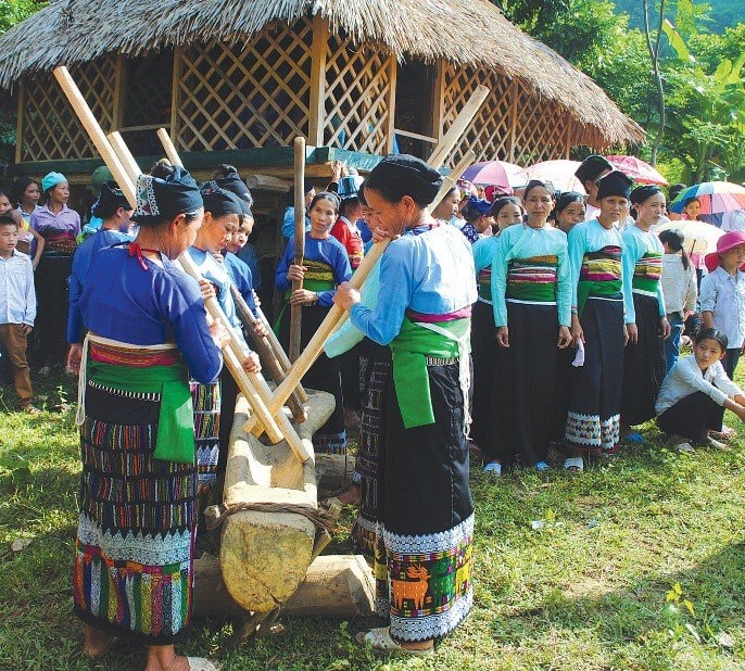 Bản Lốc giữ hồn văn hóa Thái, mở lối phát triển du lịch cộng đồng - ảnh 1