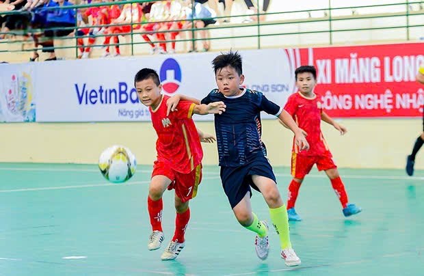 Gần 50 đội bóng tranh tài tại Giải Bóng đá Nhi đồng Báo Thanh Hóa lần IV  - ảnh 2