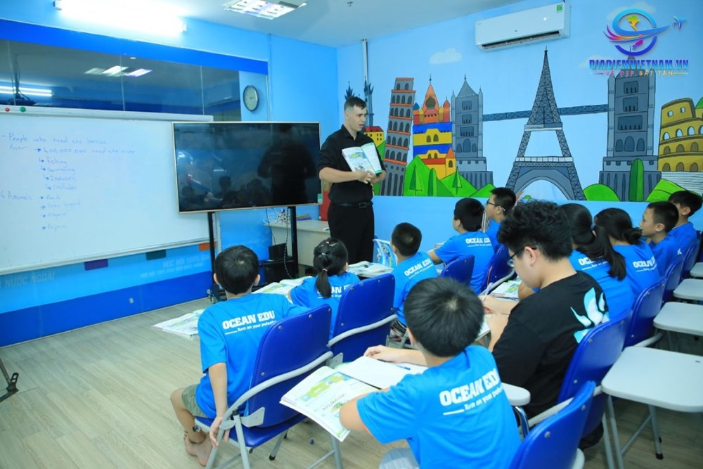“Nóng” thị trường ngoại ngữ xứ Thanh: Cơ hội, thách thức song hành - ảnh 1