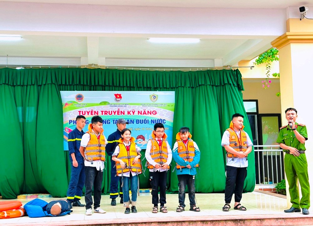 Đừng để tiếng khóc trẻ thơ chìm trong đáy nước - ảnh 3