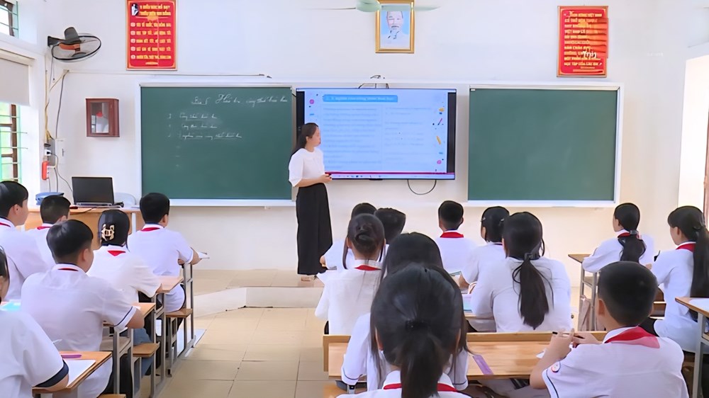 Không còn giáo viên “mùa vụ”, mở ra hy vọng gắn bó dài lâu - ảnh 1