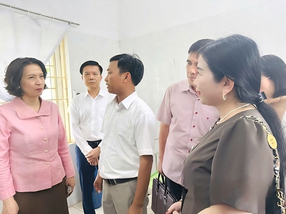 Thanh Hóa cần cơ chế đặc thù giữ chân bác sĩ tuyến cơ sở - ảnh 1