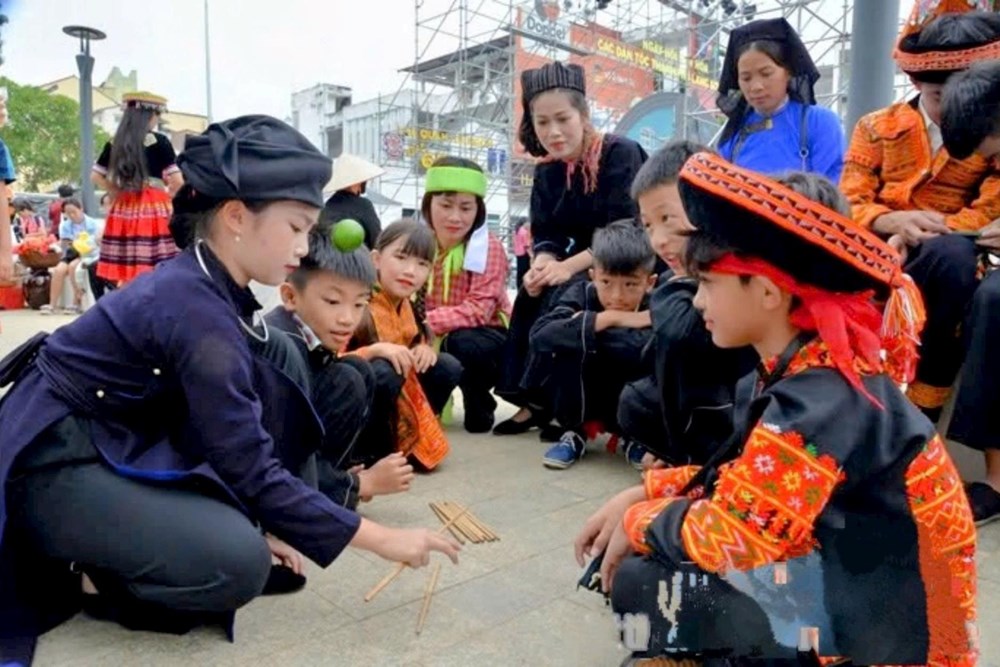 Bài cuối - Từ những con đường lên bản đến hành trình kiến tạo tương lai - ảnh 1
