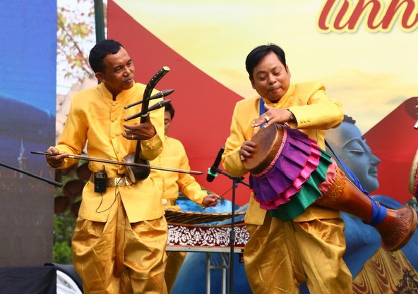 Bài cuối - Vững bước dưới bóng thời gian - ảnh 1