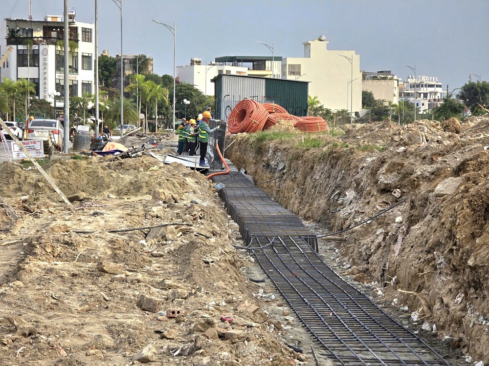 Thanh Hóa “tuýt còi” công trình mất an toàn: Kiên quyết đình chỉ, thu hồi phép - ảnh 1