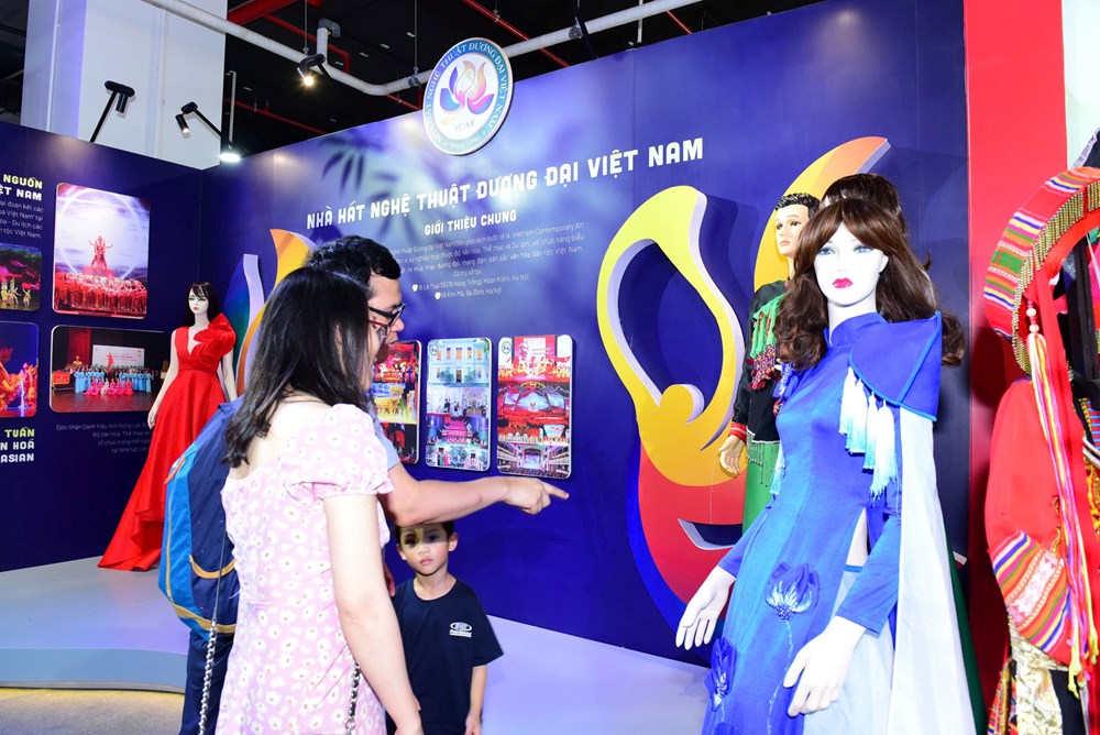 Công nghiệp văn hóa tỏa sáng tại Triển lãm Thành tựu đất nước – Bức tranh 80 năm sáng tạo và đột phá - ảnh 11