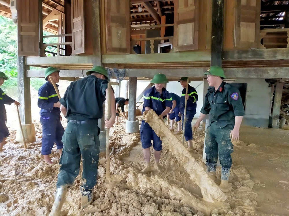 Hơn 4 tỉ đồng tiếp sức người dân Yên Nhân, Bát Mọt sau bão lũ - ảnh 2
