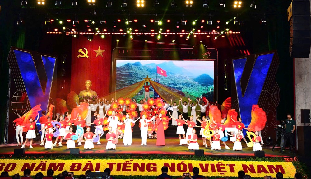 Đài Tiếng nói Việt Nam kỷ niệm 80 năm Ngày thành lập và đón nhận Huân chương Hồ Chí Minh lần thứ 3 - ảnh 6