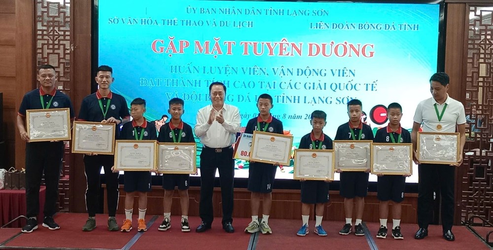 Bài 1 - Khí thế thi đua vun đắp sức mạnh văn hóa, thể thao, du lịch - ảnh 2