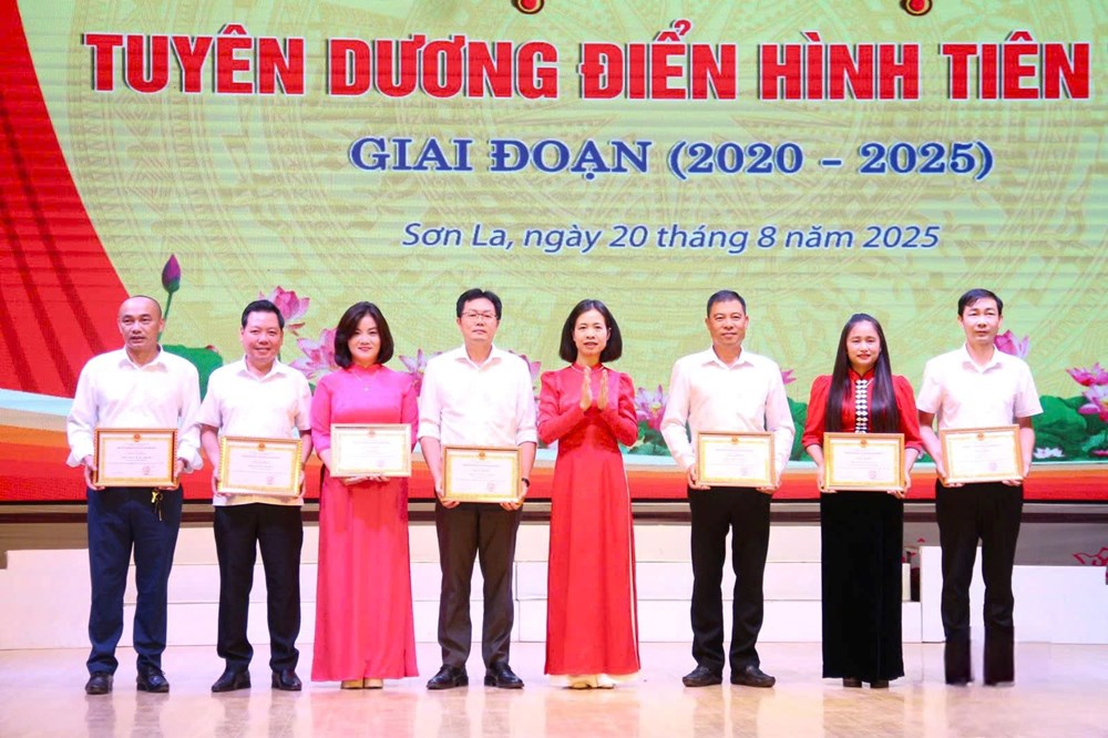 Bài 1 - Văn hoá, Thể thao và Du lịch Sơn La lan toả phong trào thi đua yêu nước - ảnh 2