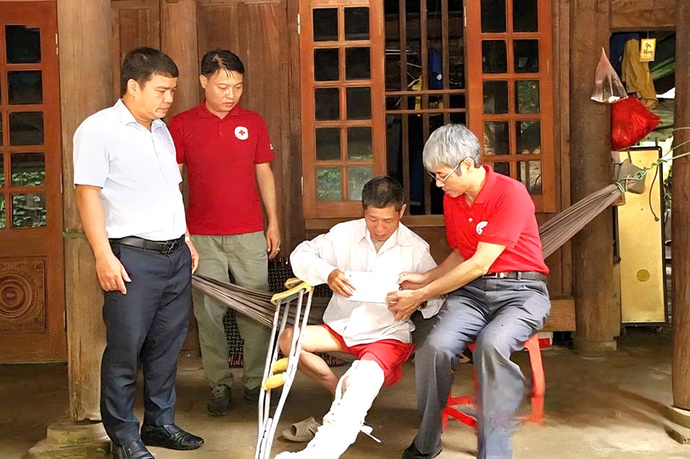 Màu áo đỏ nơi gian khó: Ở đâu cần, ở đó có Chữ thập đỏ - ảnh 2