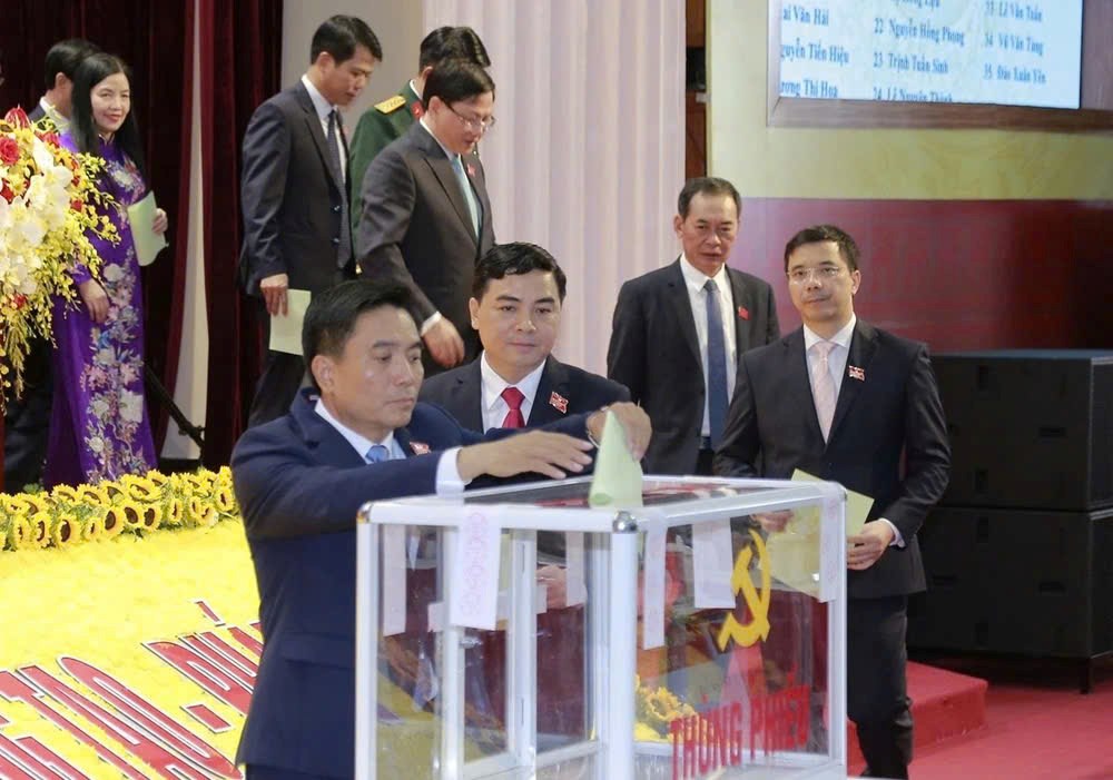 Ông Nguyễn Doãn Anh tái đắc cử Bí thư Tỉnh ủy Thanh Hóa khóa XX, nhiệm kỳ 2025–2030 - ảnh 1