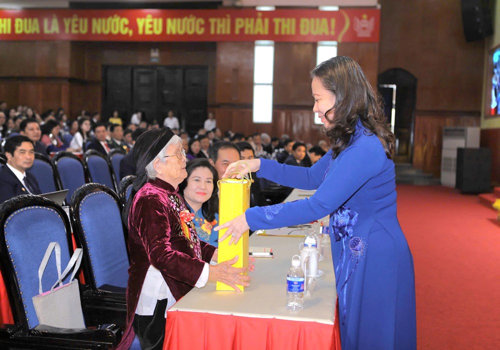 Phó Chủ tịch nước dự Đại hội Thi đua yêu nước tỉnh Thanh Hoá - ảnh 6