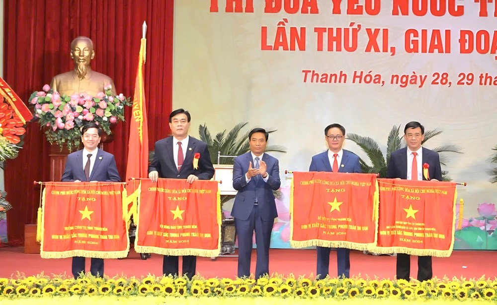 Phó Chủ tịch nước dự Đại hội Thi đua yêu nước tỉnh Thanh Hoá - ảnh 9