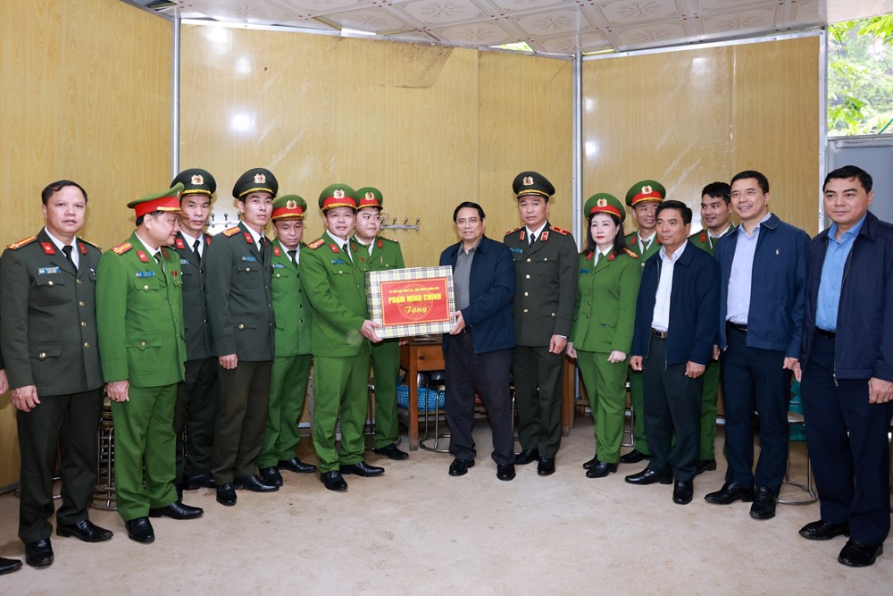 Thủ tướng Phạm Minh Chính thăm xã biên giới Yên Khương, Thanh Hóa - ảnh 4