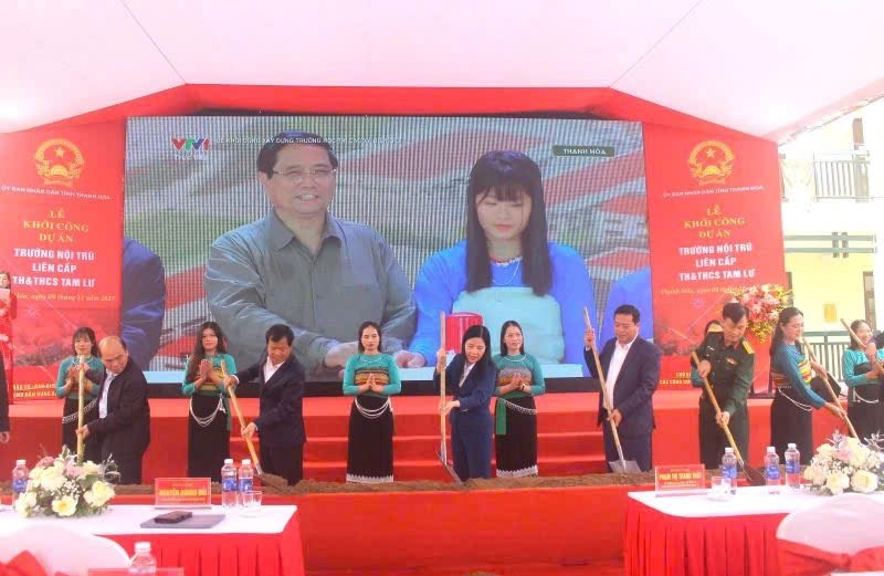 Khởi công hai trường nội trú vùng biên Thanh Hóa - ảnh 1