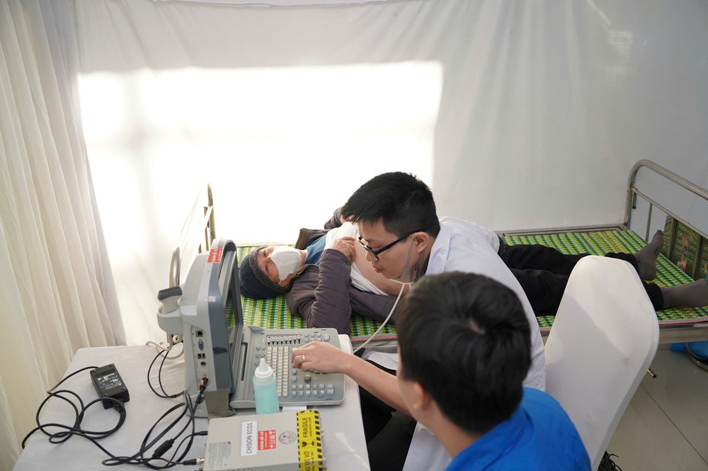 Sống khỏe mỗi ngày đến Thanh Hóa: Chung tay hỗ trợ người dân sau bão lũ - ảnh 2