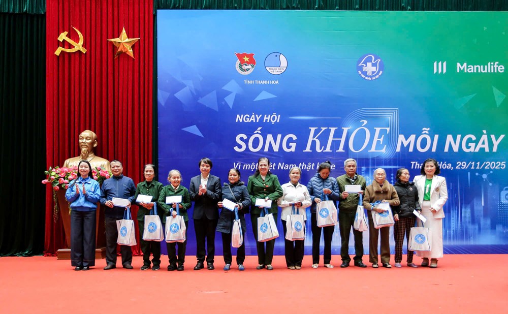 Sống khỏe mỗi ngày đến Thanh Hóa: Chung tay hỗ trợ người dân sau bão lũ - ảnh 7