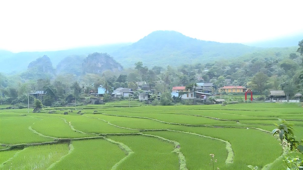 Bản Nghèo hôm nay: Ánh sáng từ ý Đảng, lòng dân - ảnh 1