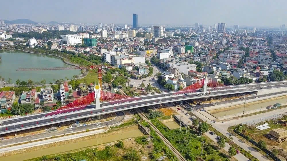 Thông xe cầu vượt đường sắt, gỡ “nút thắt” cửa ngõ phía Tây Thanh Hóa - ảnh 3