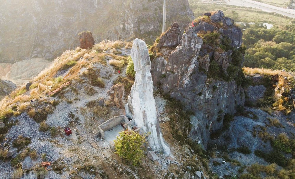 Rà soát dự án cứu hòn Vọng Phu giữa tâm điểm dư luận - ảnh 2