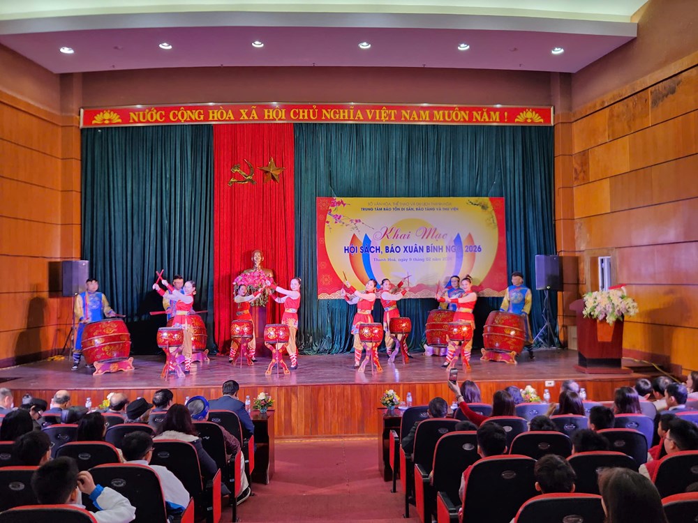 Rộn ràng Hội sách, báo Xuân Bính Ngọ 2026 ở Thanh Hóa - ảnh 2