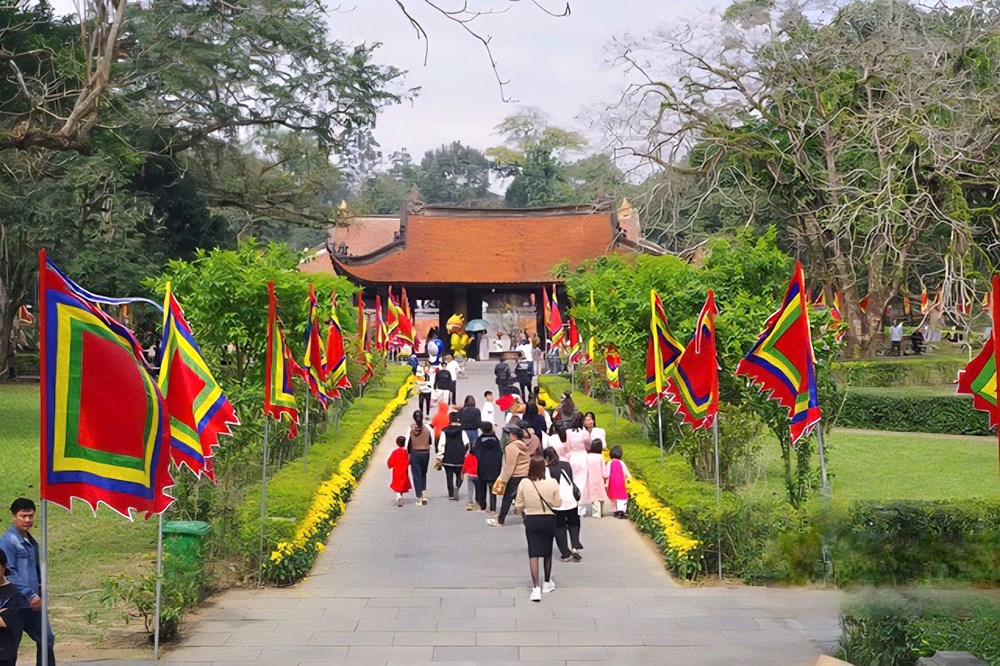 Du xuân Lam Kinh – về miền địa linh tri ân bậc khai quốc - ảnh 1