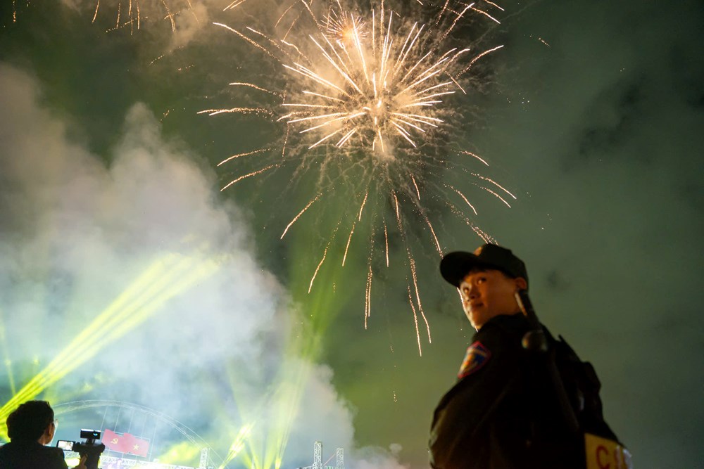 Thanh Hóa rực rỡ pháo hoa mừng Tết Nguyên đán Bính Ngọ 2026 - ảnh 1