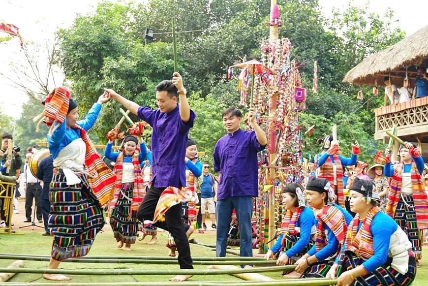 Chá Mùn – mạch nguồn chữa lành của người Thái đen - ảnh 1