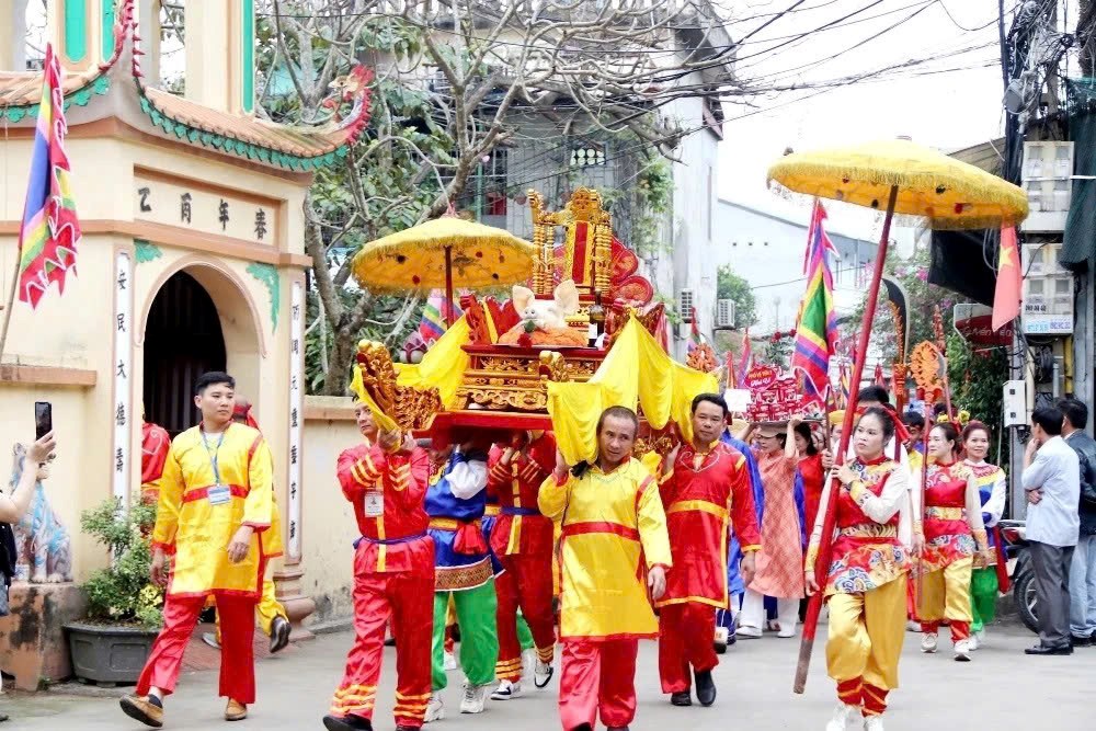 Giêng về, xứ Thanh rộn ràng lễ hội cổ truyền - ảnh 1