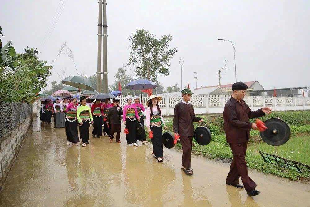 Giêng về, xứ Thanh rộn ràng lễ hội cổ truyền - ảnh 3