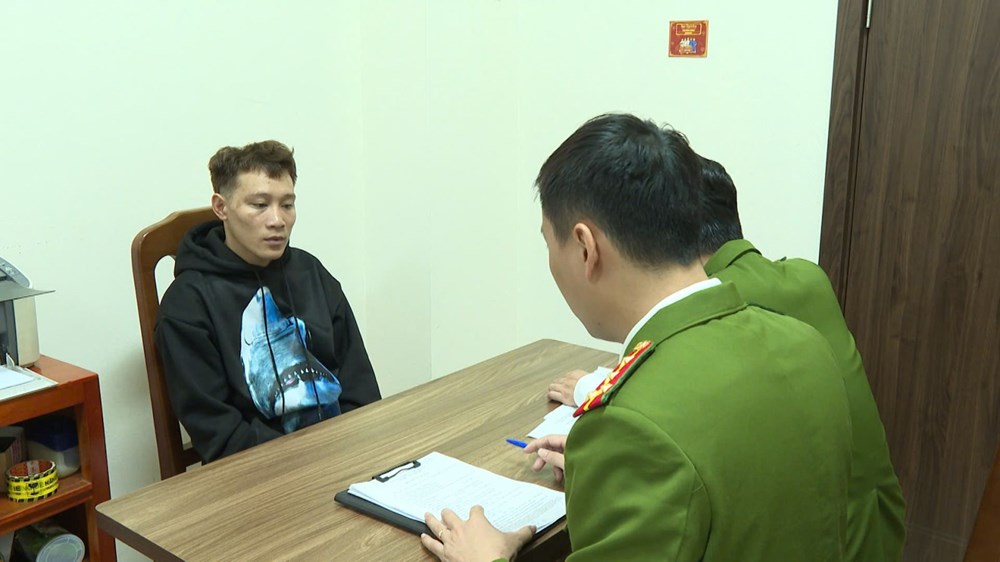 Bịa chuyện “công an đánh người” để né tội, gây rối trụ sở công an xã - ảnh 1