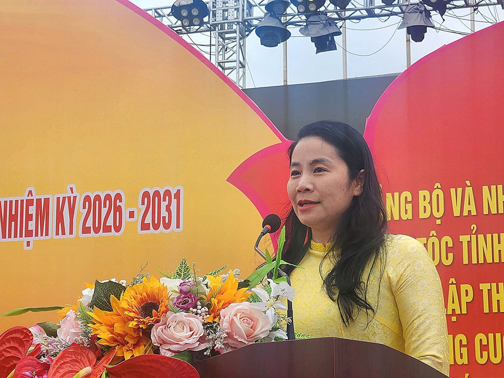 Khai mạc triển lãm tranh cổ động và ảnh tư liệu chào mừng bầu cử Quốc hội khóa XVI - ảnh 3