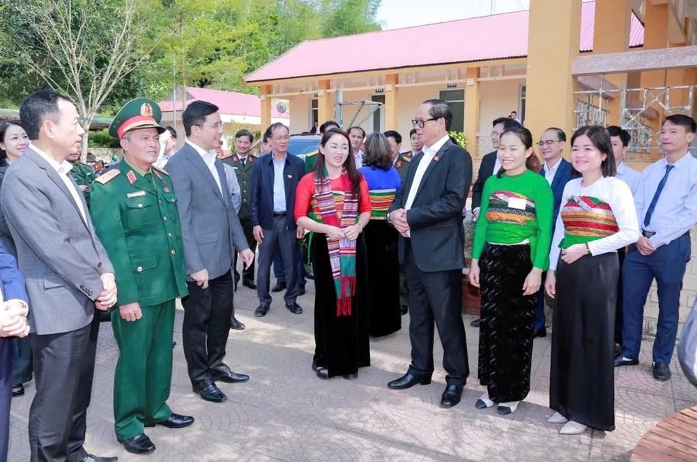 Phó Chủ tịch Quốc hội kiểm tra công tác bầu cử tại Pù Luông - ảnh 3