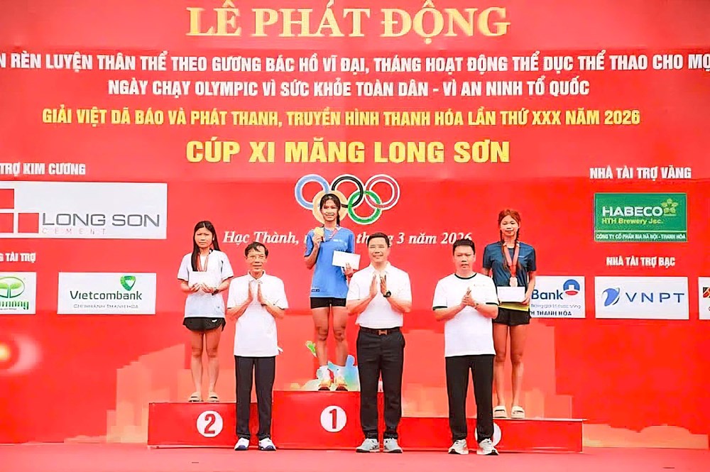 Hơn 5.000 người tham gia Ngày chạy Olympic vì sức khỏe toàn dân - ảnh 3