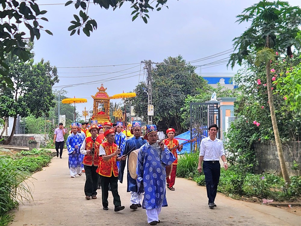 Rộn ràng lễ hội Kỳ phúc Nghè Cẩm Hoàng, giữ hồn quê xứ Thanh - ảnh 1