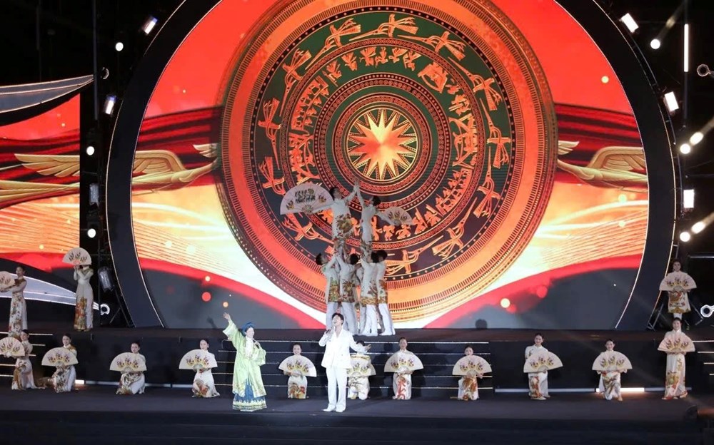 Sầm Sơn bừng sáng đêm khai hội 2026: Khát vọng vươn mình của đô thị biển xứ Thanh - ảnh 3