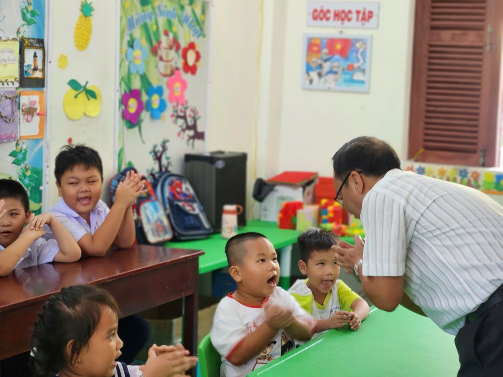 Nơi đầu sóng, con chữ vẫn bền bỉ nảy mầm - ảnh 3