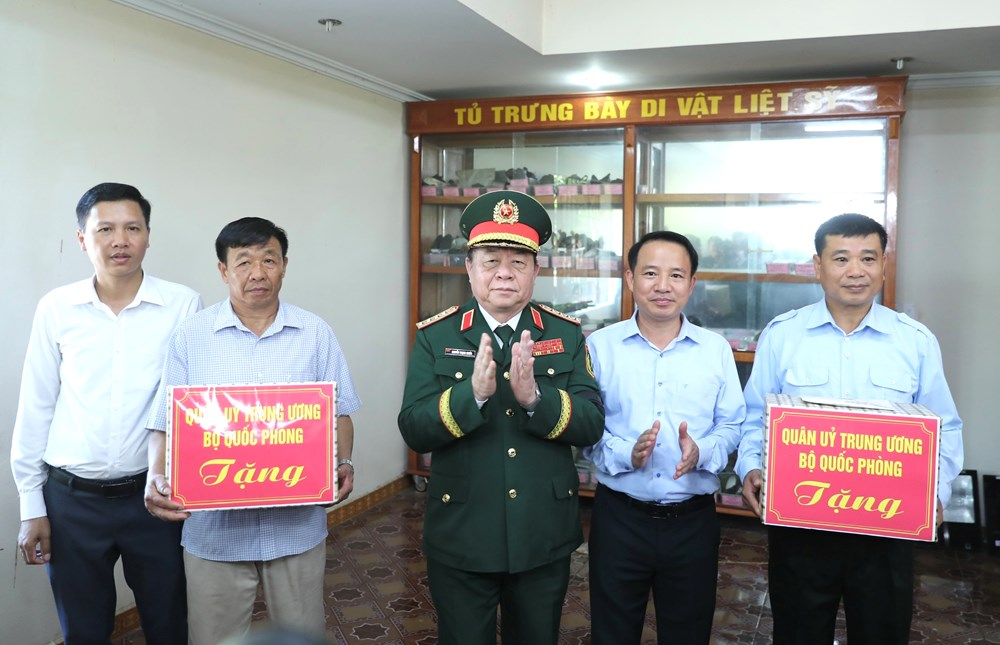 Thanh Hóa: Trang trọng đón các anh hùng liệt sĩ về với đất mẹ - ảnh 21