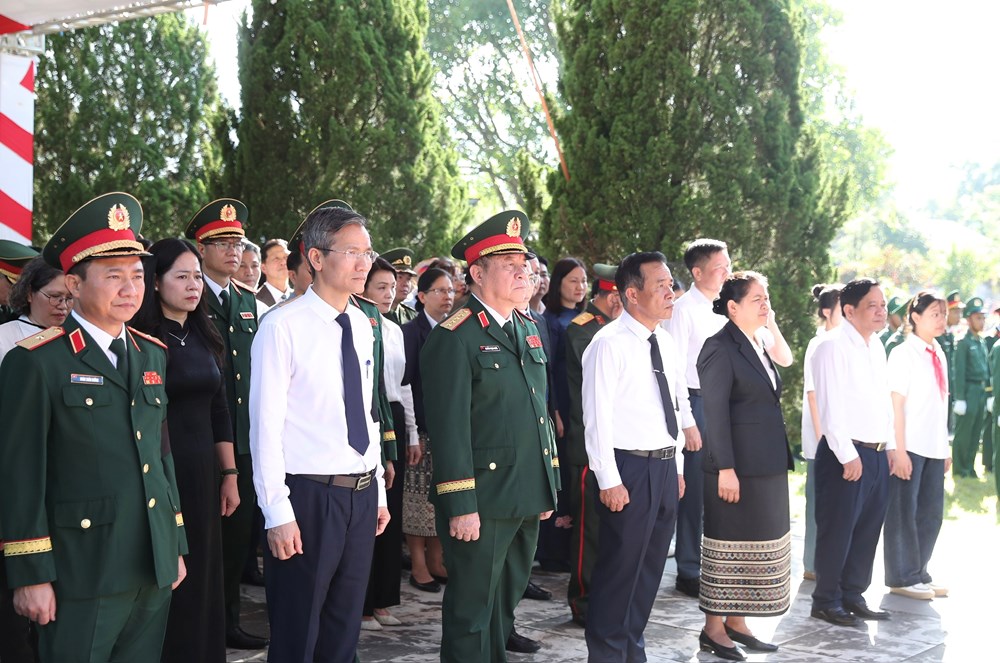Thanh Hóa: Trang trọng đón các anh hùng liệt sĩ về với đất mẹ - ảnh 3