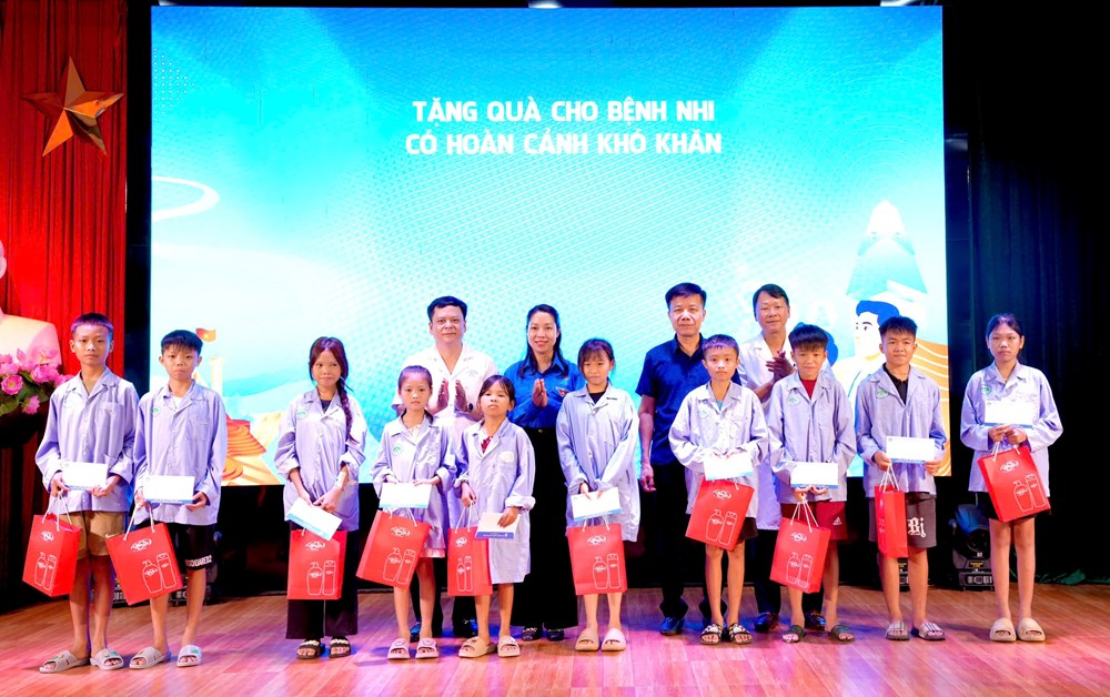 Thanh Hoá: Hơn 1.000 người dân được khám, sàng lọc tim mạch, thận và chuyển hóa - ảnh 3