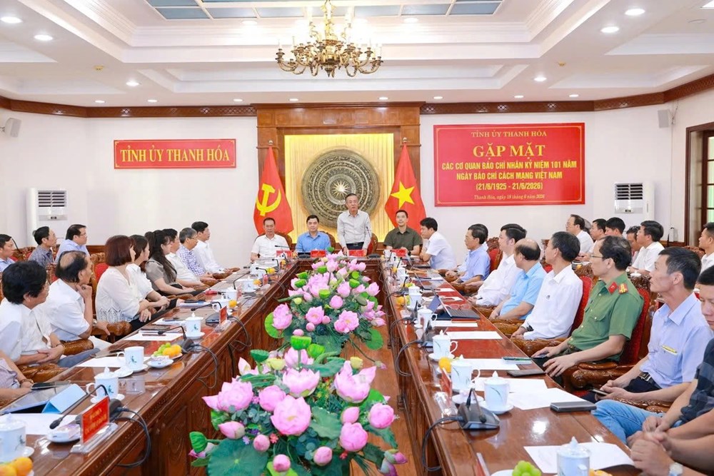 Bí thư Tỉnh ủy Thanh Hóa: Báo chí là cầu nối lan tỏa niềm tin, khơi dậy khát vọng phát triển - ảnh 1