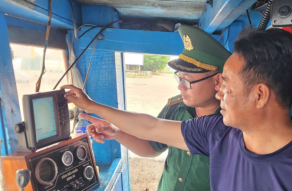 Thanh Hóa giảm 96% tàu cá mất kết nối VMS, tăng tốc gỡ “thẻ vàng” IUU - ảnh 2